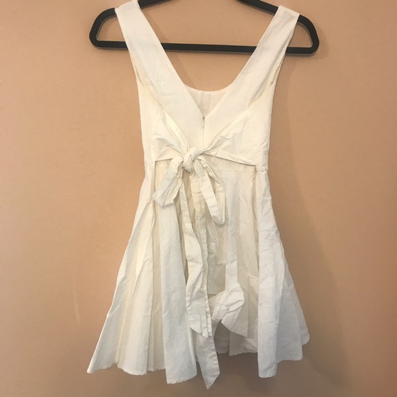 Xenia Boutique White Tie Bow Dress - Picture 4 of 4